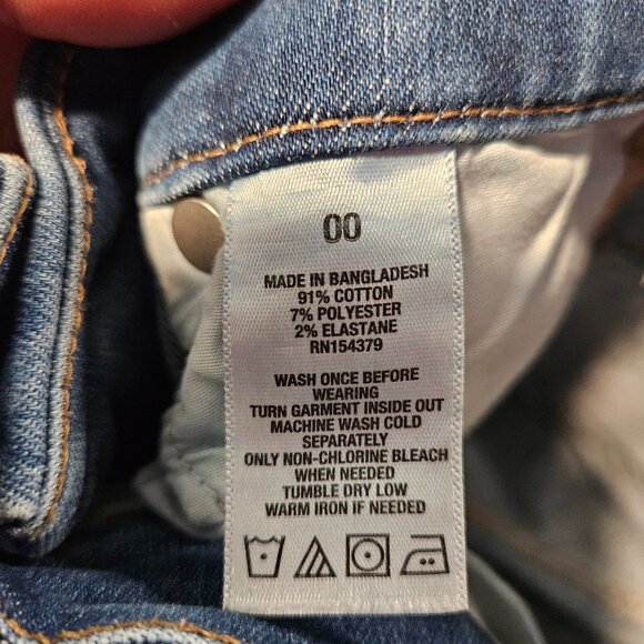 Aeropostale Jeans, Distressed, Size 00 - Picture 7 of 8